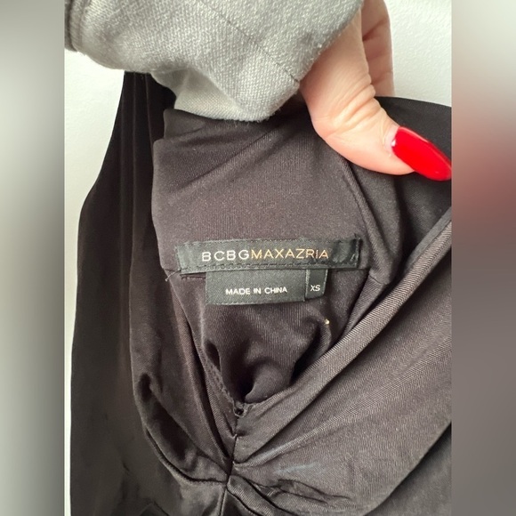 BCBGMAXAZRIA Black V-Neck Midi Dress XS - Picture 4 of 5